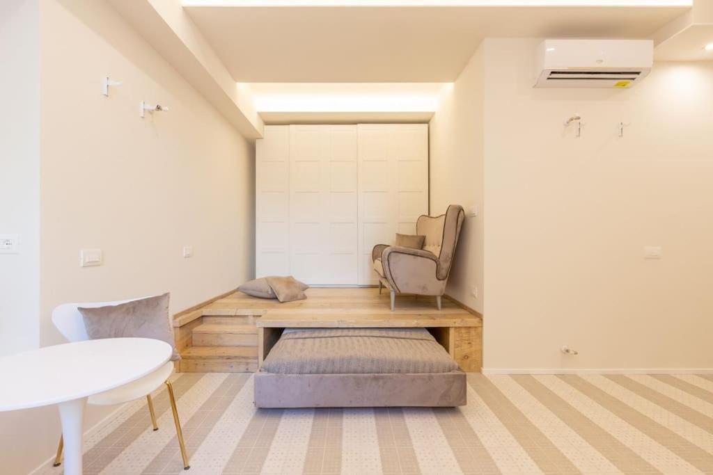 דירות מילאנו 5Fo6 Navigli - Duomo - Boho - Minimal מראה חיצוני תמונה